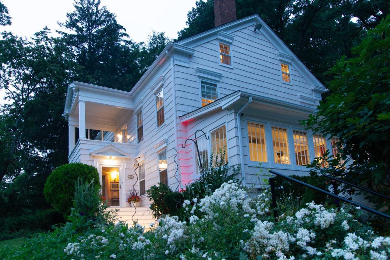 The Harbor Rose Bed & Breakfast Cold Spring Harbor Exteriér fotografie